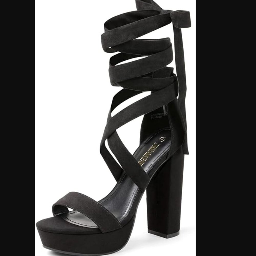 NIB (6) DREAM PAIRS Chunky Block Platform Heels Strappy Gladiator